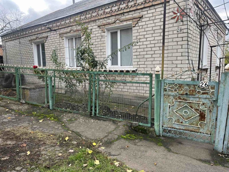 Продам великий будинок