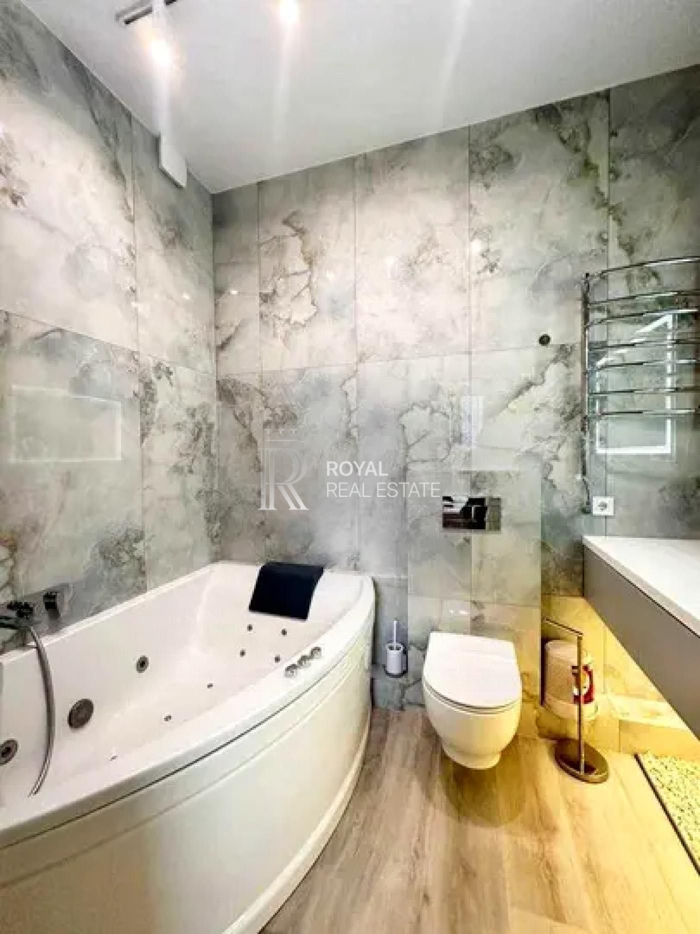 Аренда квартиры Киев 3к 90м2 Печерский Центр