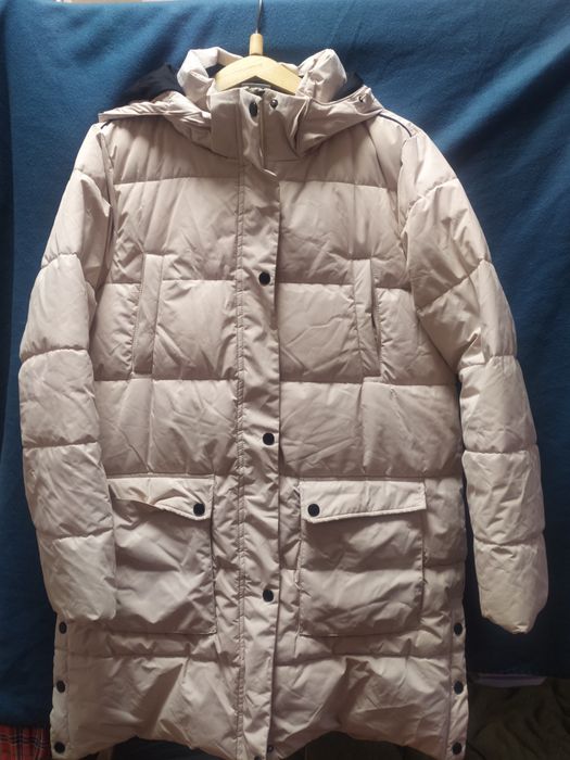 Жіночий пуховик peak