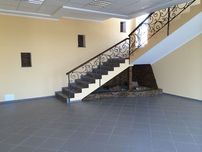 Продажа помещений свободного назначения (офис-магазин-салон)