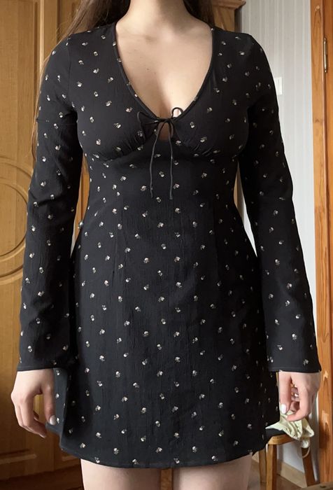 Сукня чорного кольору h&m