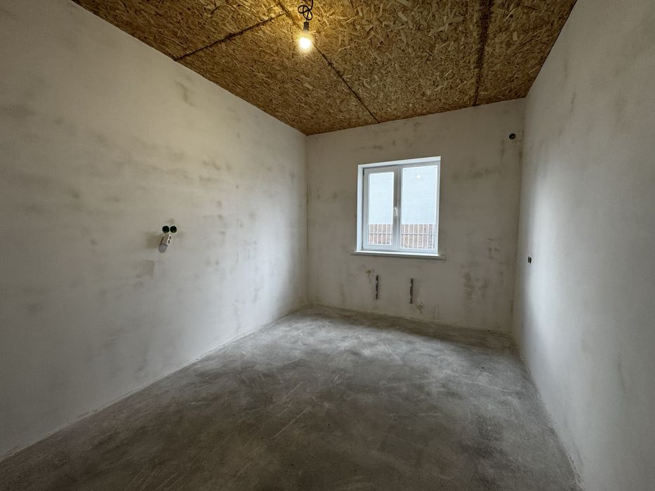 Продам газифікований одноповерховий будинок в Микуличах !