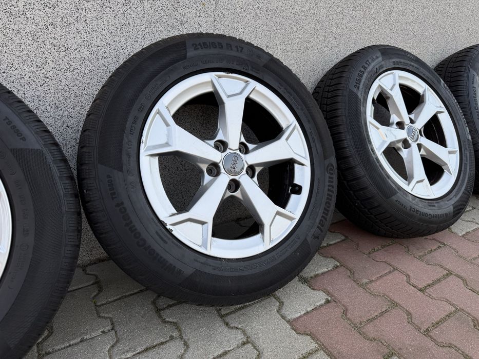 Koła zimowe AUDI Q3 215/65/17 2021r. Stan BDB!