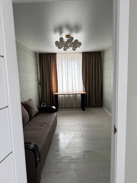 Трохкімнатна квартира в центрі міста з автономним опаленням