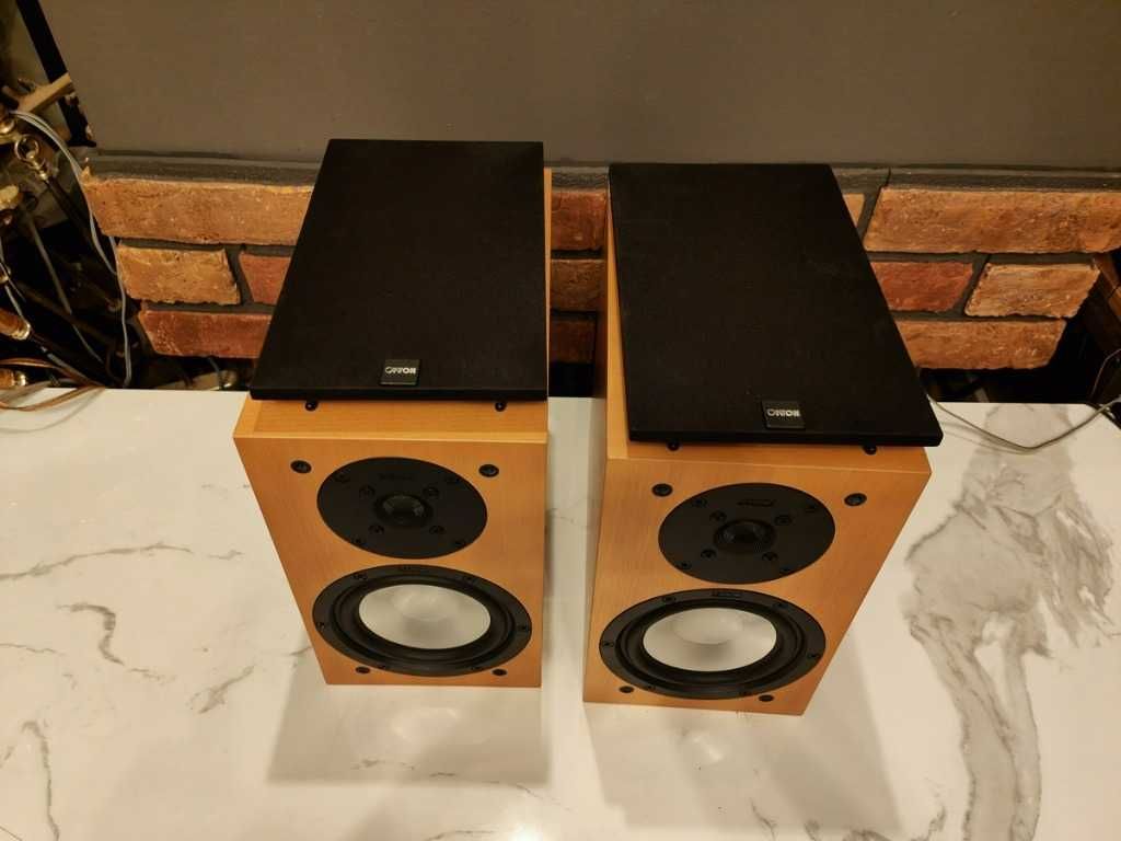 CANTON KARAT M10 DC ! Znakomite kolumny podstawkowe. Nowe 720€ !