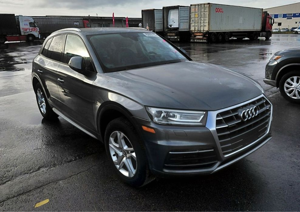 Розбір розборка ауді кю5 80A Audi Q5 80A капот бампер крила колір LX7R