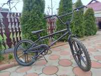 Велосипед mongoose