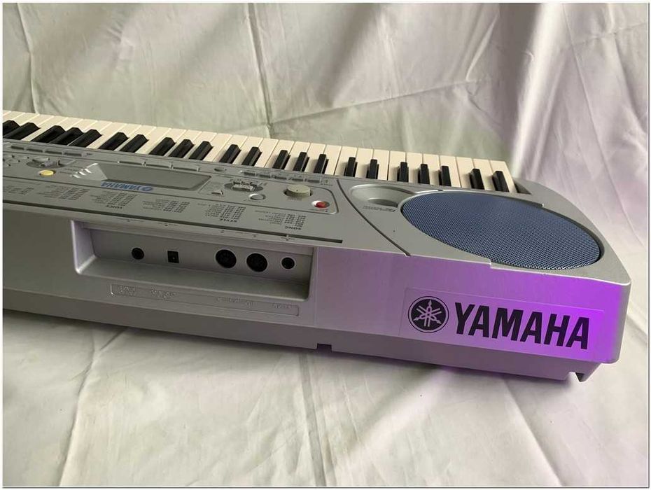 Синтезатор Yamaha PSR 275