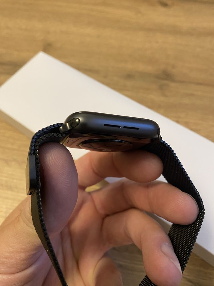 Apple Watch SE 44mm