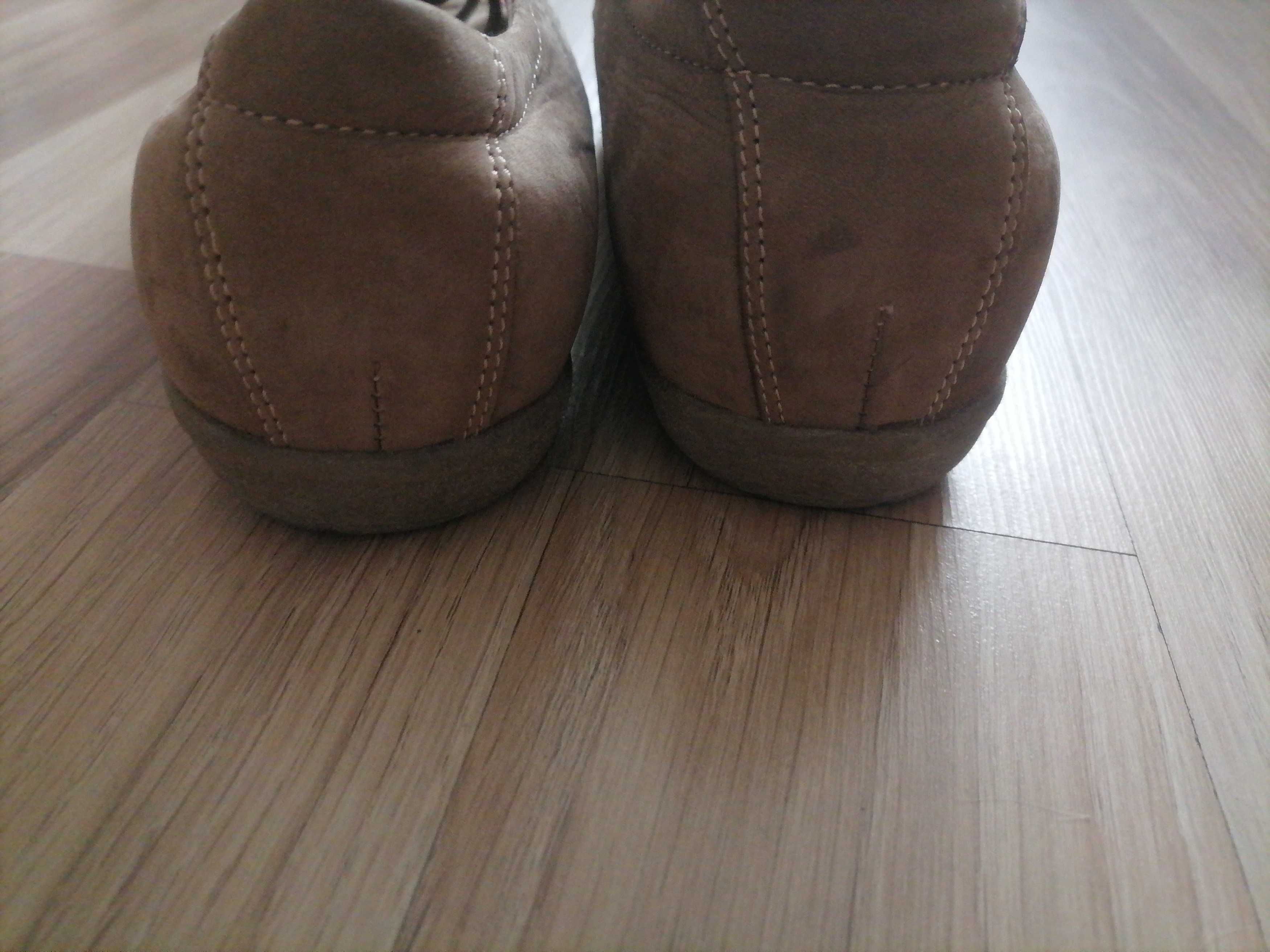 Zamszowe buty Gregor