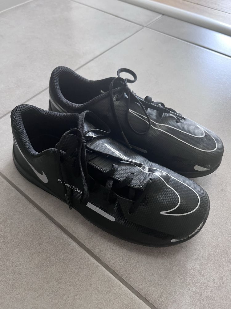 Halowki korki buty pilkarskie r31 nike