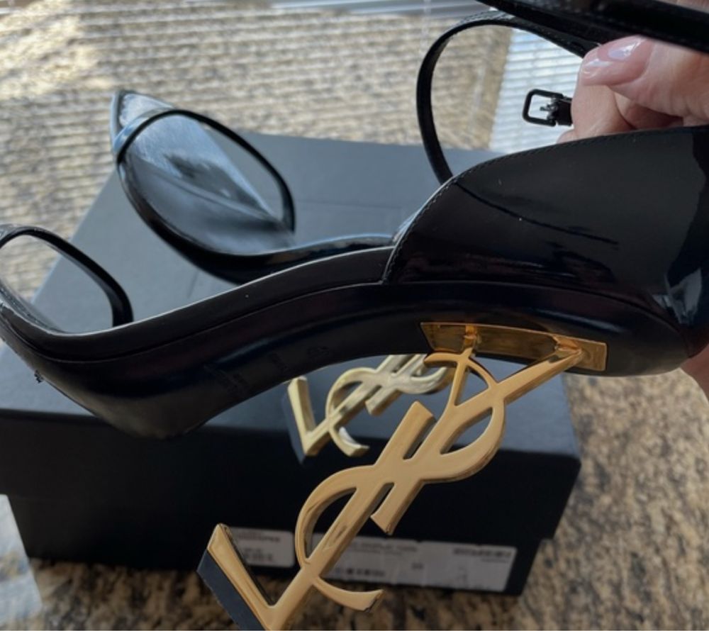 Szpilki ysl cassandre hit