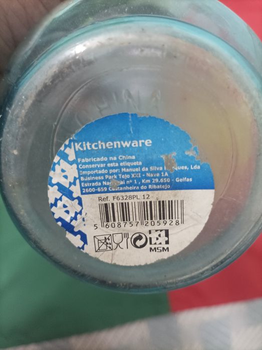 Garrafa de vidro azul