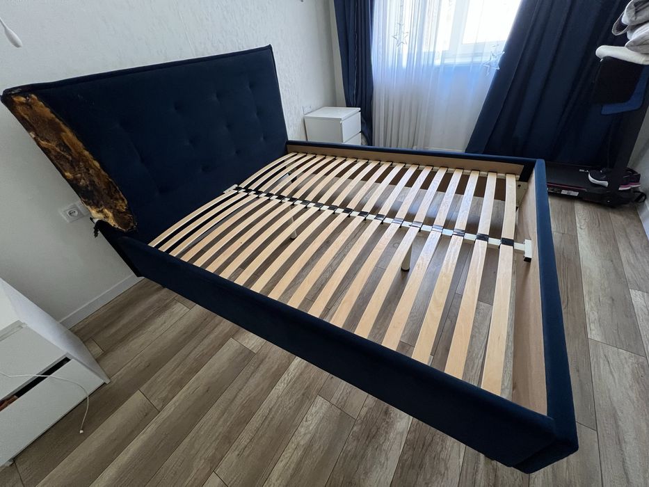 Ліжко Richman під реставрацію.