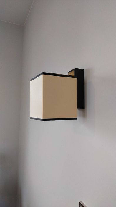 Kinkiety oświetlenie różne rodzaje