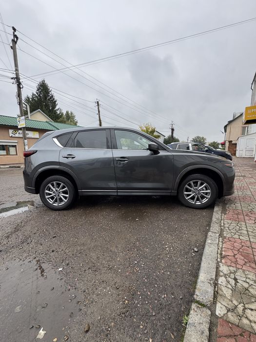 Продам своє авто в ідеальному стані з мінімальним пробігом стан нове
