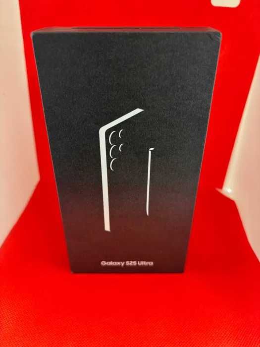 TELEFON SAMSUNG GALAXY S25 ULTRA | 512GB | Galeria Różana Cena:3999,-