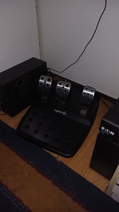 Logitech Volante G29 Driving Force + shifter PC/PS3/PS4
