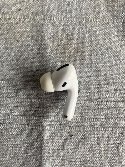 Airpods 2 pro sluchawka prawa