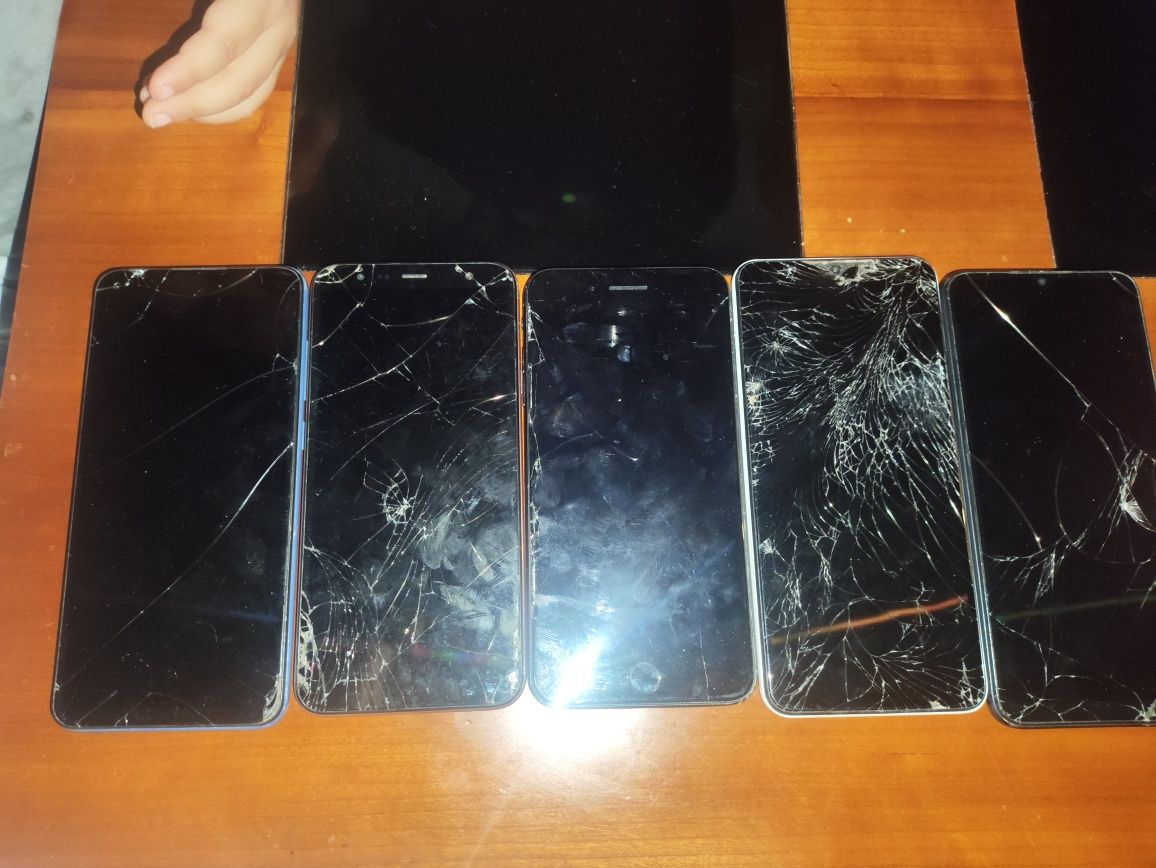 Telemóveis bons só precisa trocar as telas