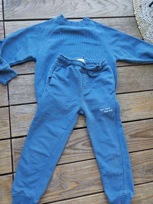 Komplet dresowy niebieski spodnie plus bluza Zara 122