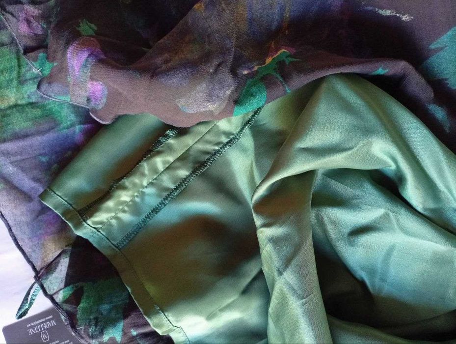 НОВА довга котонова спідниця на підкладці-р-р 50 усі бірки присутні