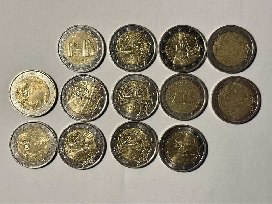 Varias moedas Euro comemorativas/outros países para troca