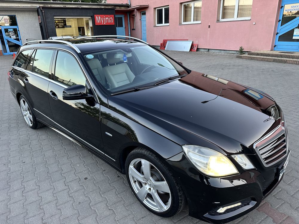 Mercedes e220 cdi amg pak avantgrade bezwypadkowy OKAZJA