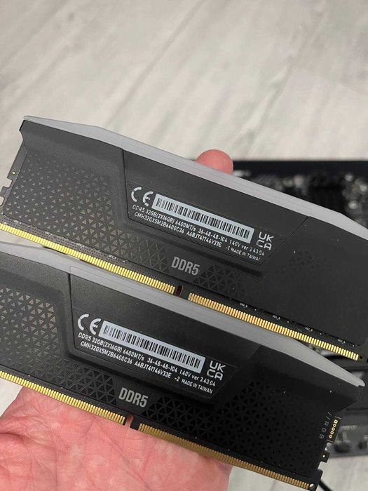 Потужний комплект  | Ryzen 7 8700F + DDR5 6400 + B650M + WiFi