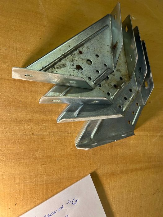 Zestaw 4 kątowników budowlanych stalowych 28×10 cm