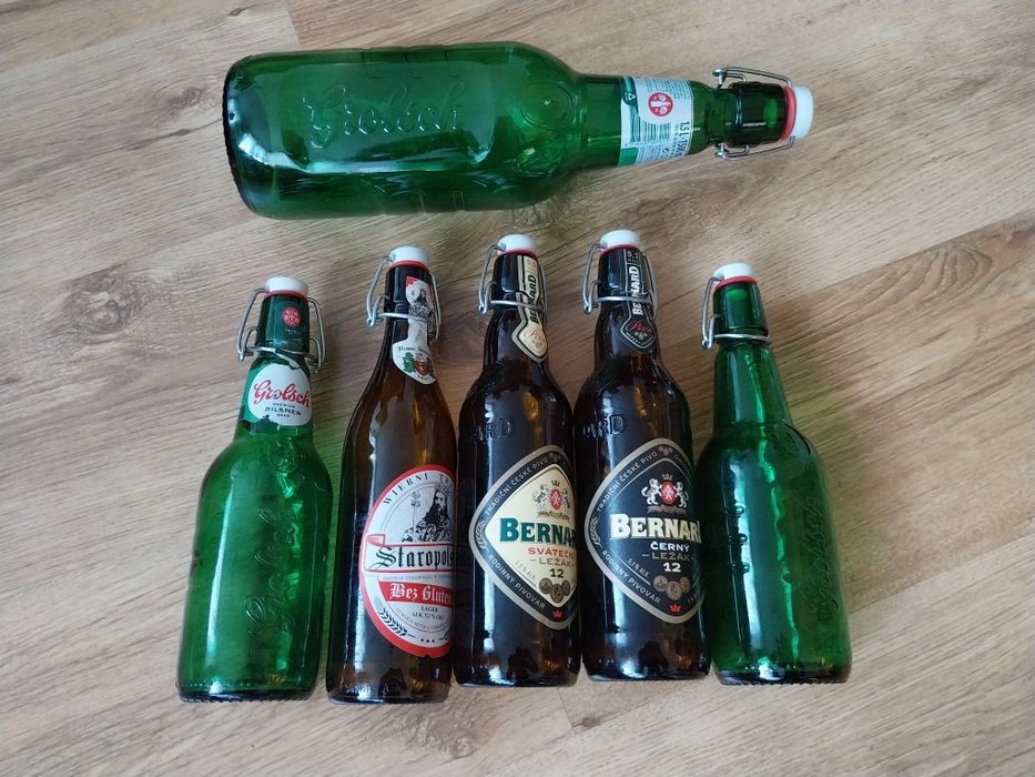 Stare butelki zamykane