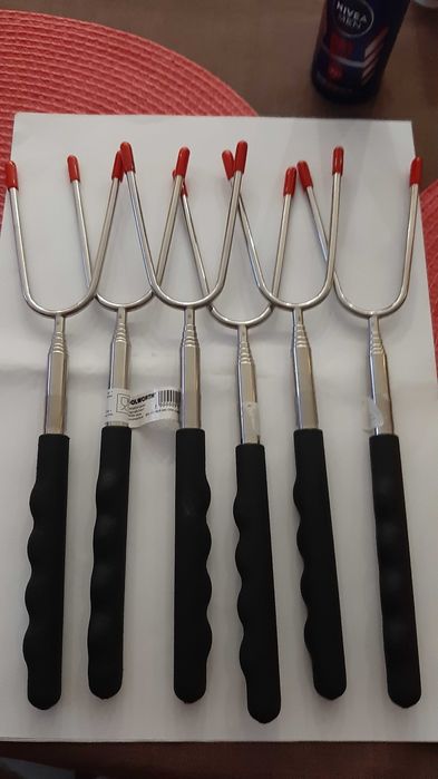 Możliwy transport teleskopowe kije na ognisko