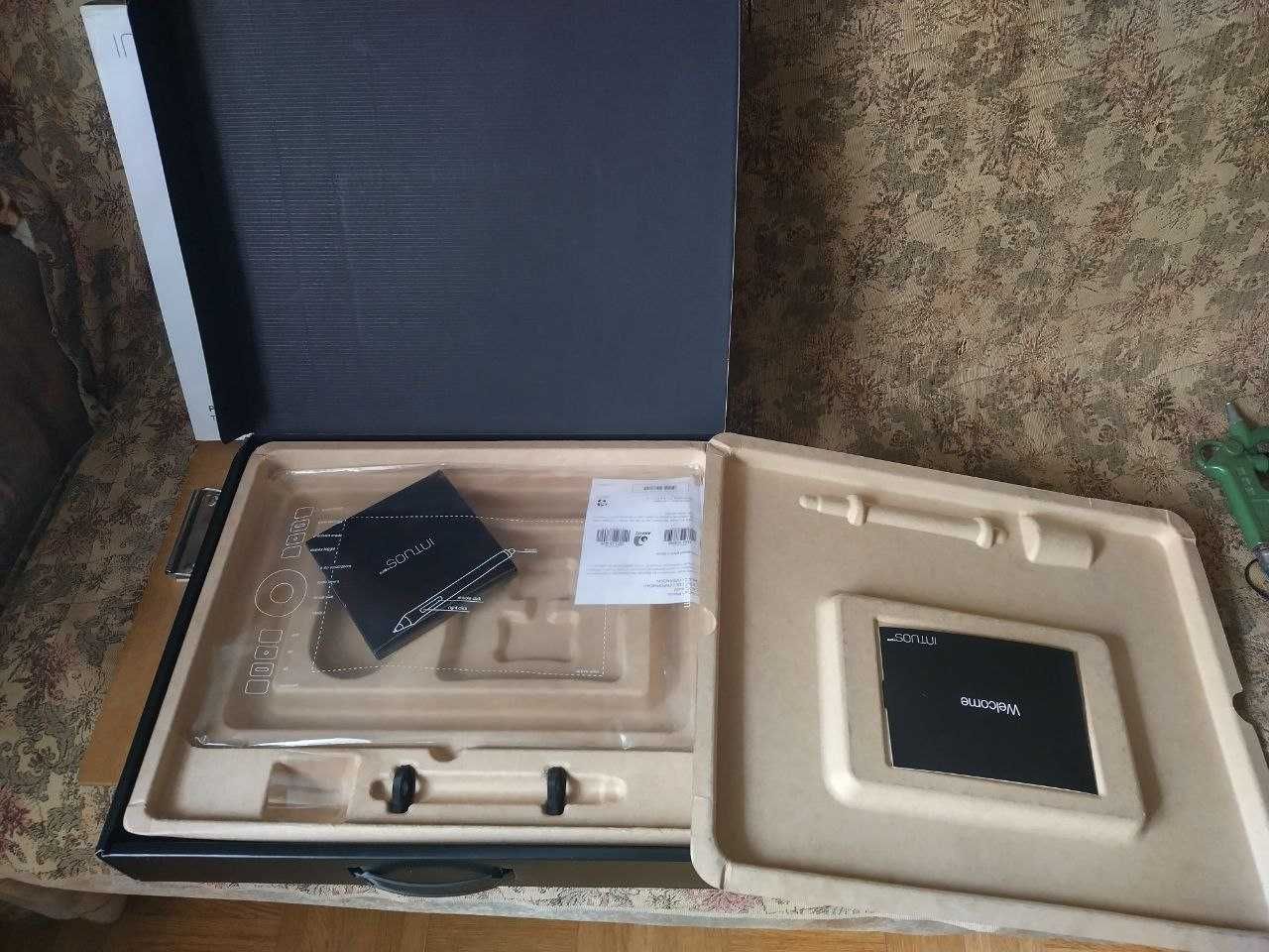 Wacom Intuos Pro M PTH-651