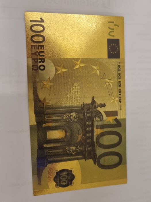 Notaa de colecao douradas
