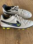 Korki Nike rozmiar 33.5