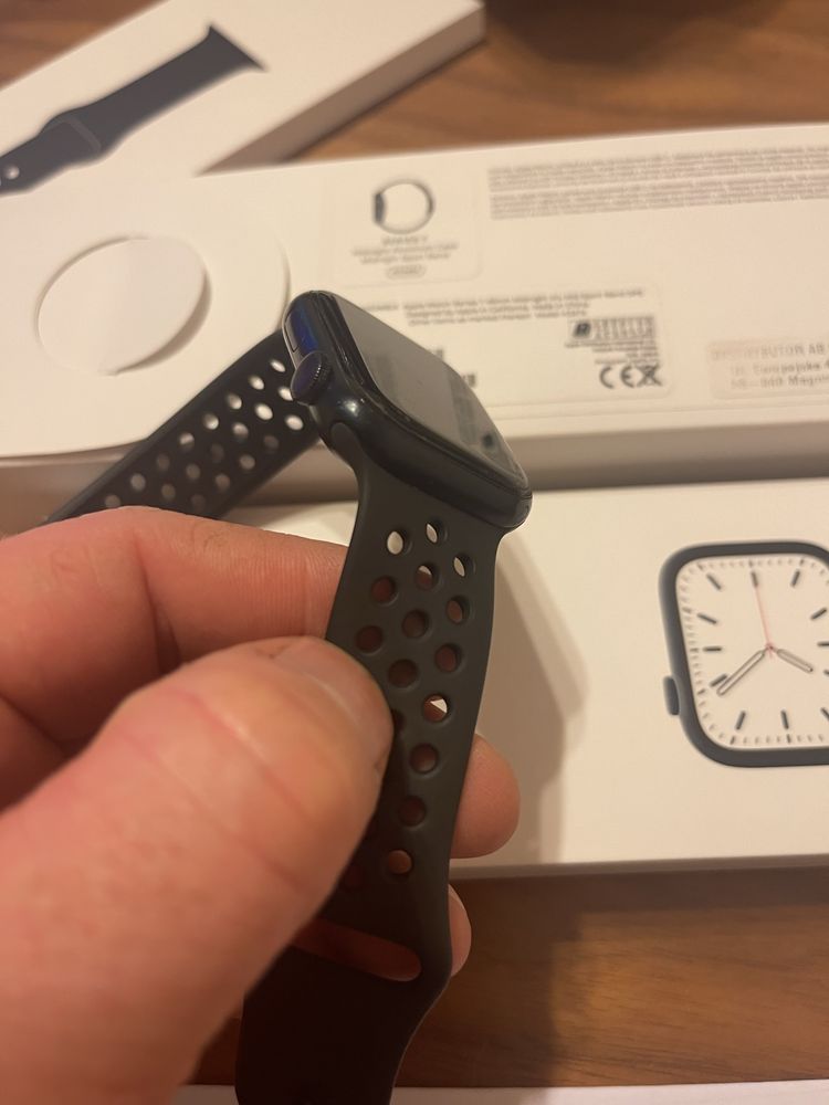 Apple Watch Series 7