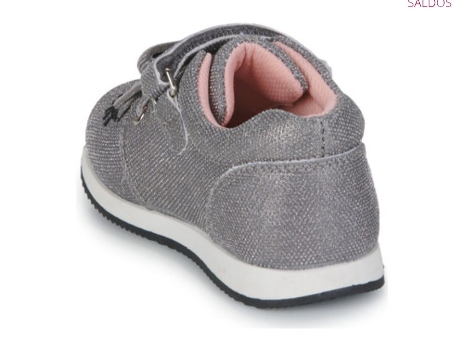 Sapatilha Chicco nova