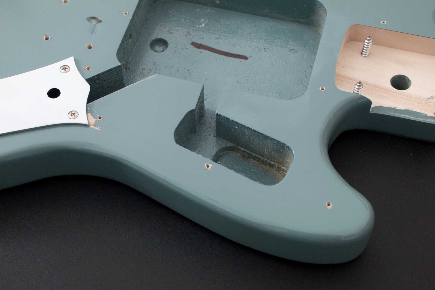 Squier Bullet Mustang Sonic Gray Body