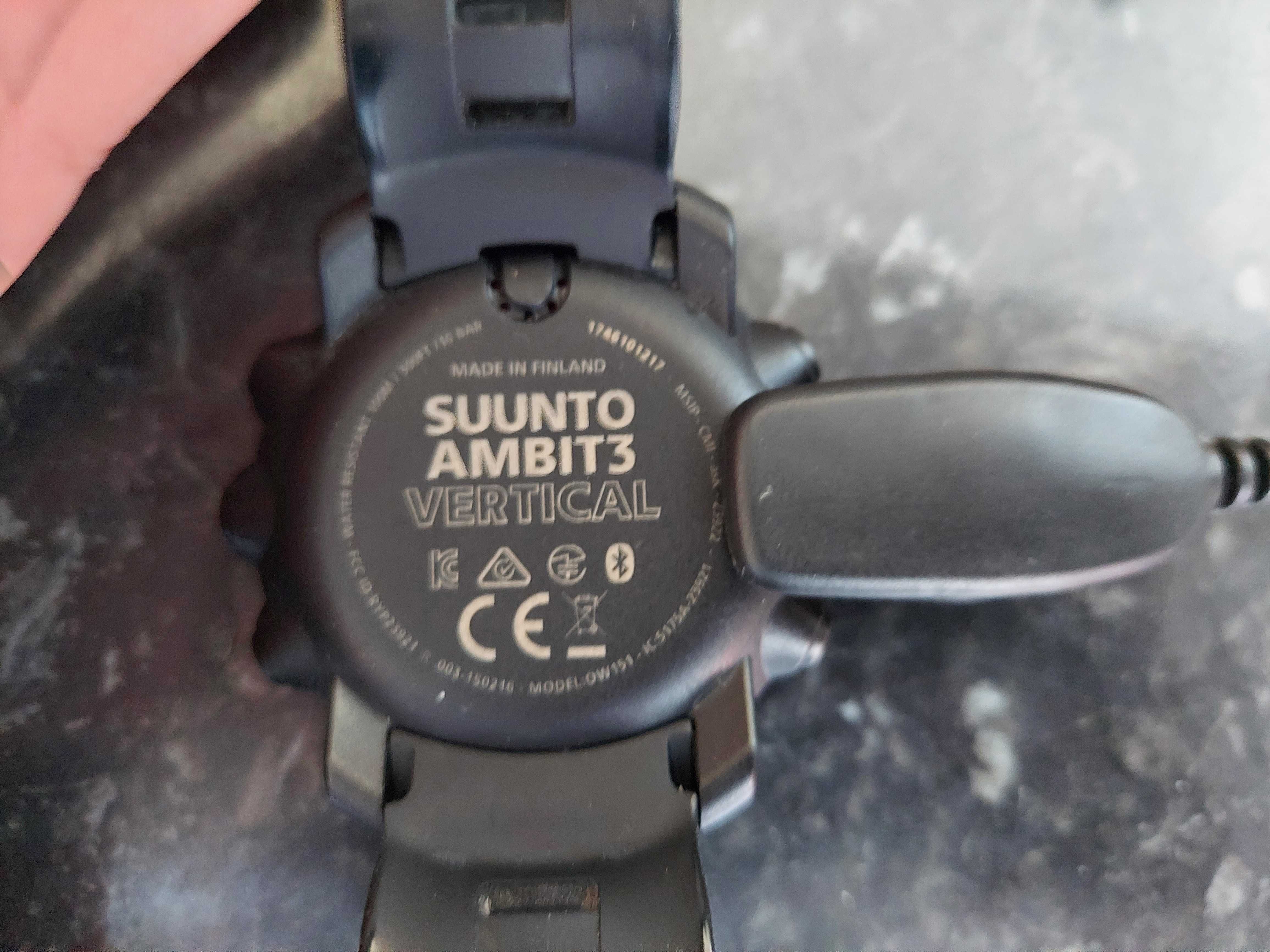 Suunto ambit 3 vertical black