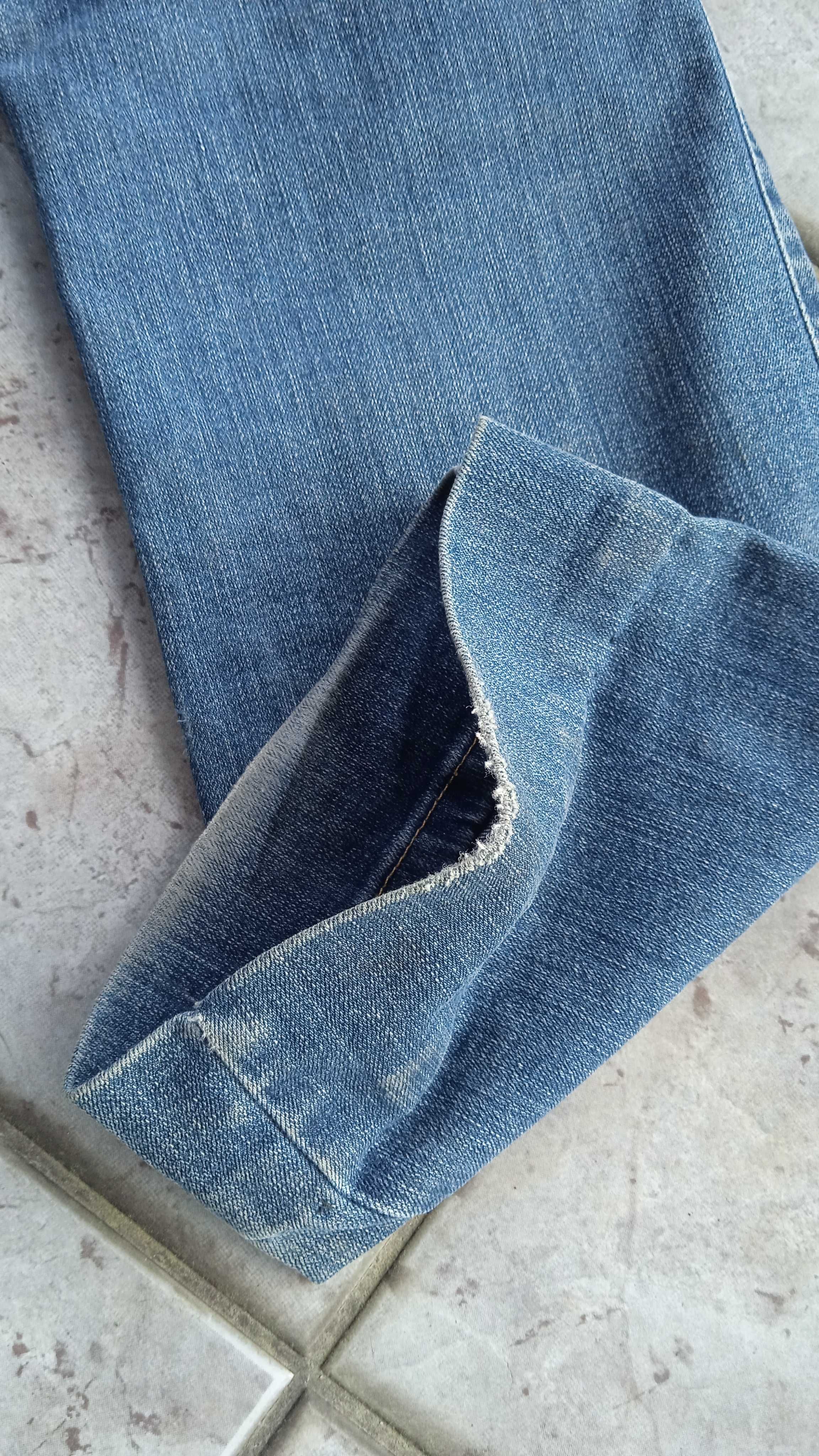 Wrangler model Reg body bootcut W33 L32 spodnie jeansowe jeansy męskie