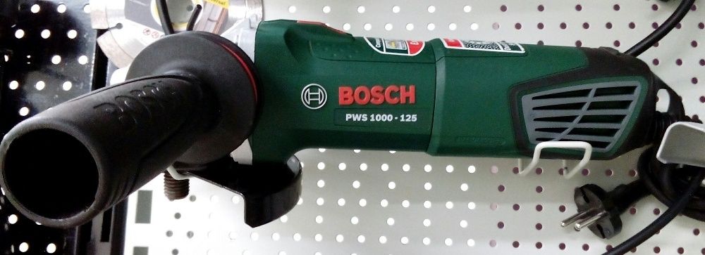 Продам аккум. отвертку BOSCH IXO + PLR 15 и Bosch GWS 22-230 JH