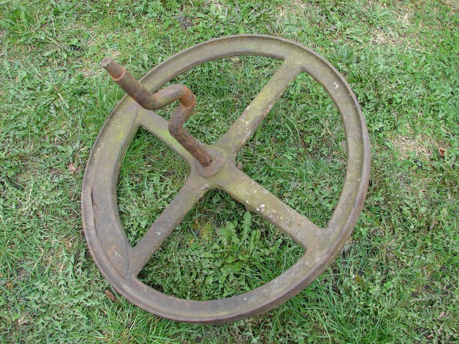 Studnia ogrodowa atrapa studni KOŁO żeliwne do KOŁOWRORU Studni
