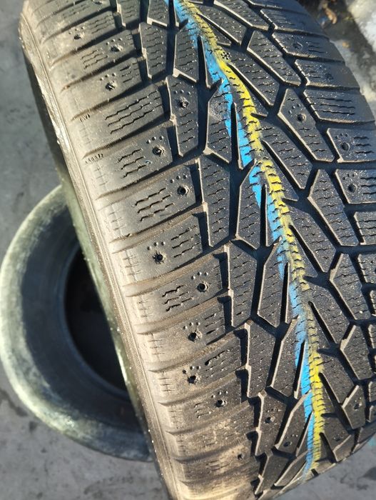 Одна зимова шина Nokian 225/50/17