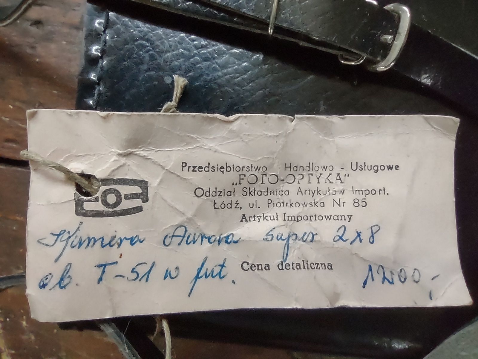 Kamera Aurora Super 2x8 ob. T-51 z futerałem