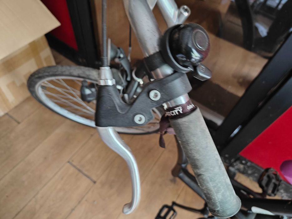 Bicicleta Btwin Elops 300