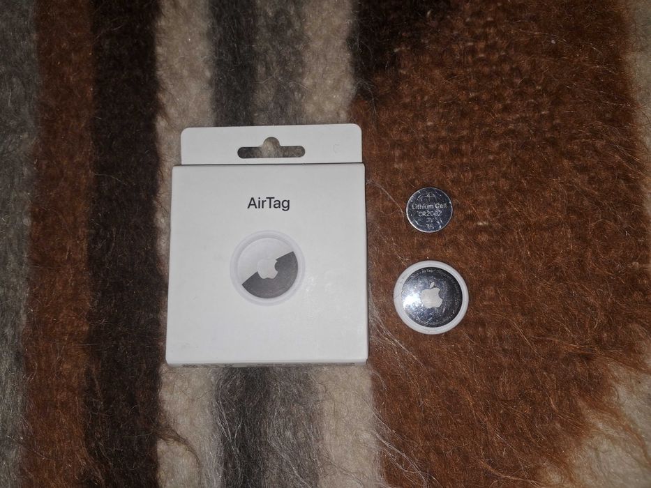 Apple AirTag (оригінал, вимкнув звук)