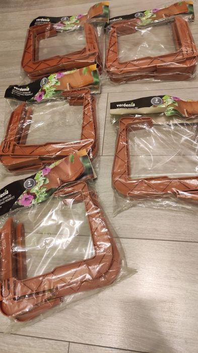 Zaczepy uchwyty doniczki balkonowe ogrodowe