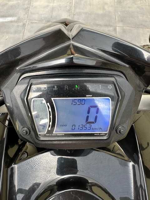 Moto 4 Access 250 para 2 passageiros