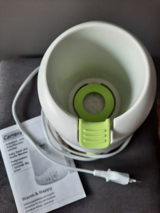 Podgrzewacz jedzenia i butelek dla niemowląt firmy Carrera
