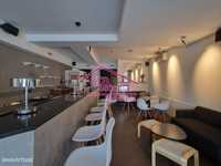 Excelente Café/Bar com 70 m2 + cave d...